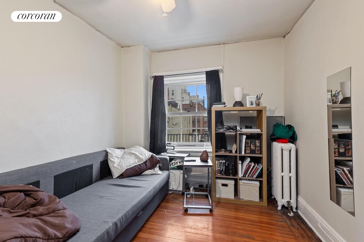 120 MONTAGUE Street 13E