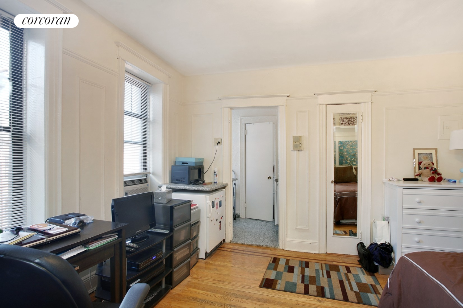 49 WILLOW Street 4B
