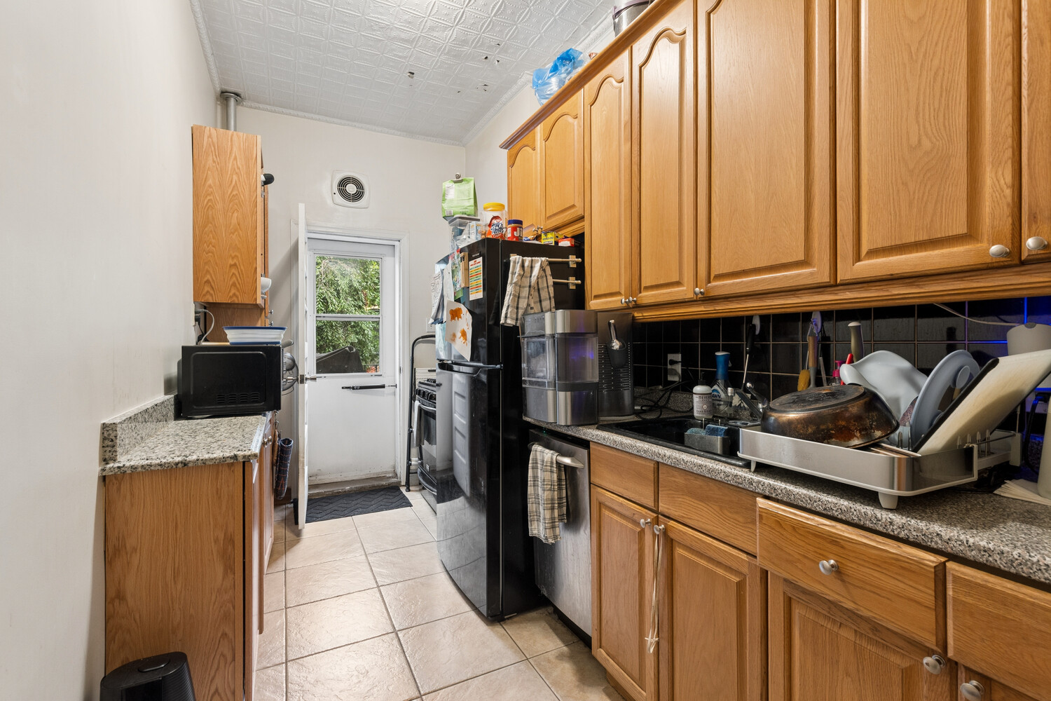 271 12TH Street GARDEN