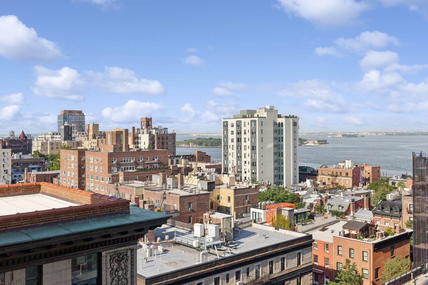111 HICKS Street 12C