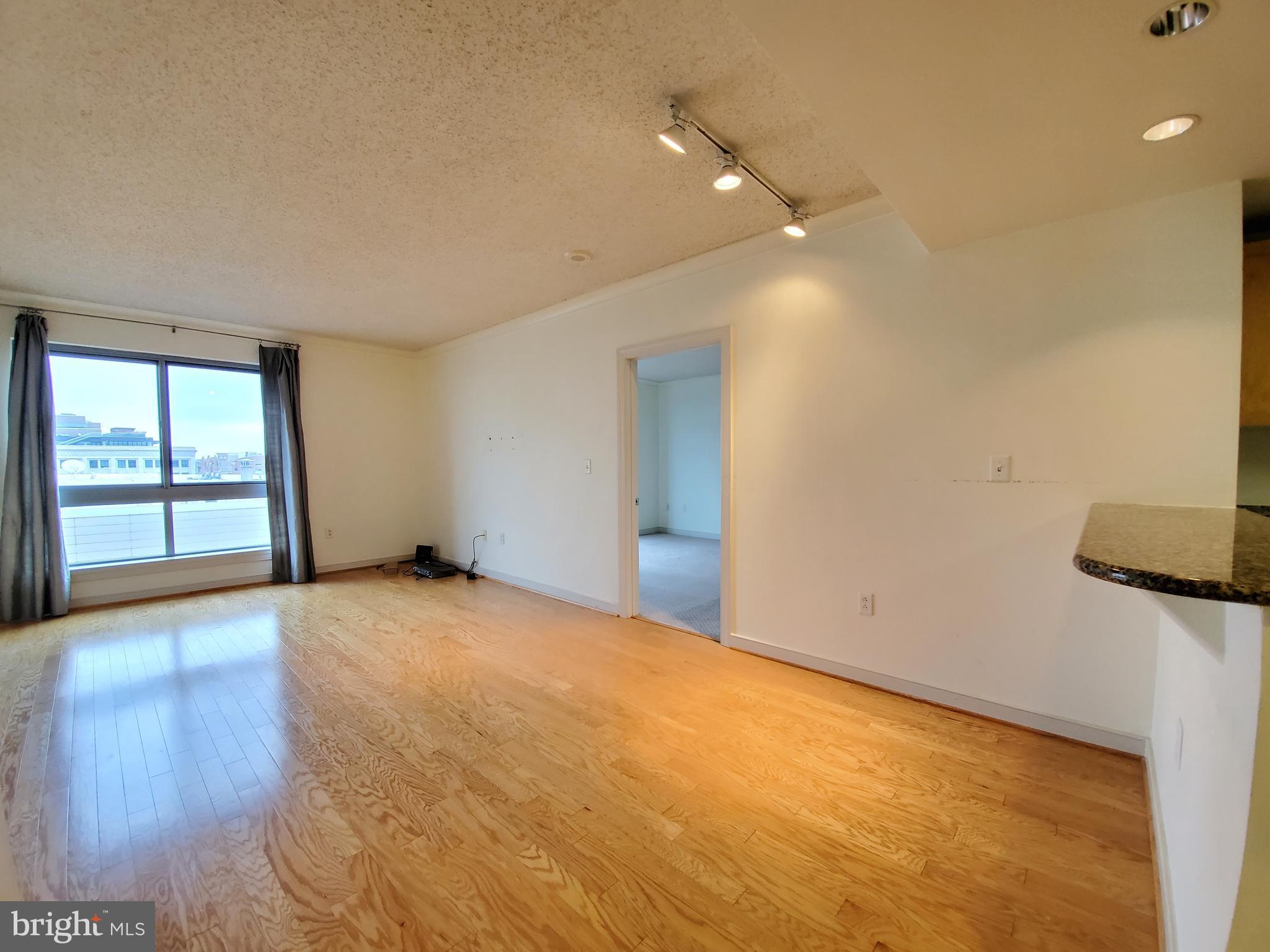 777 7TH STREET NW Unit: 906