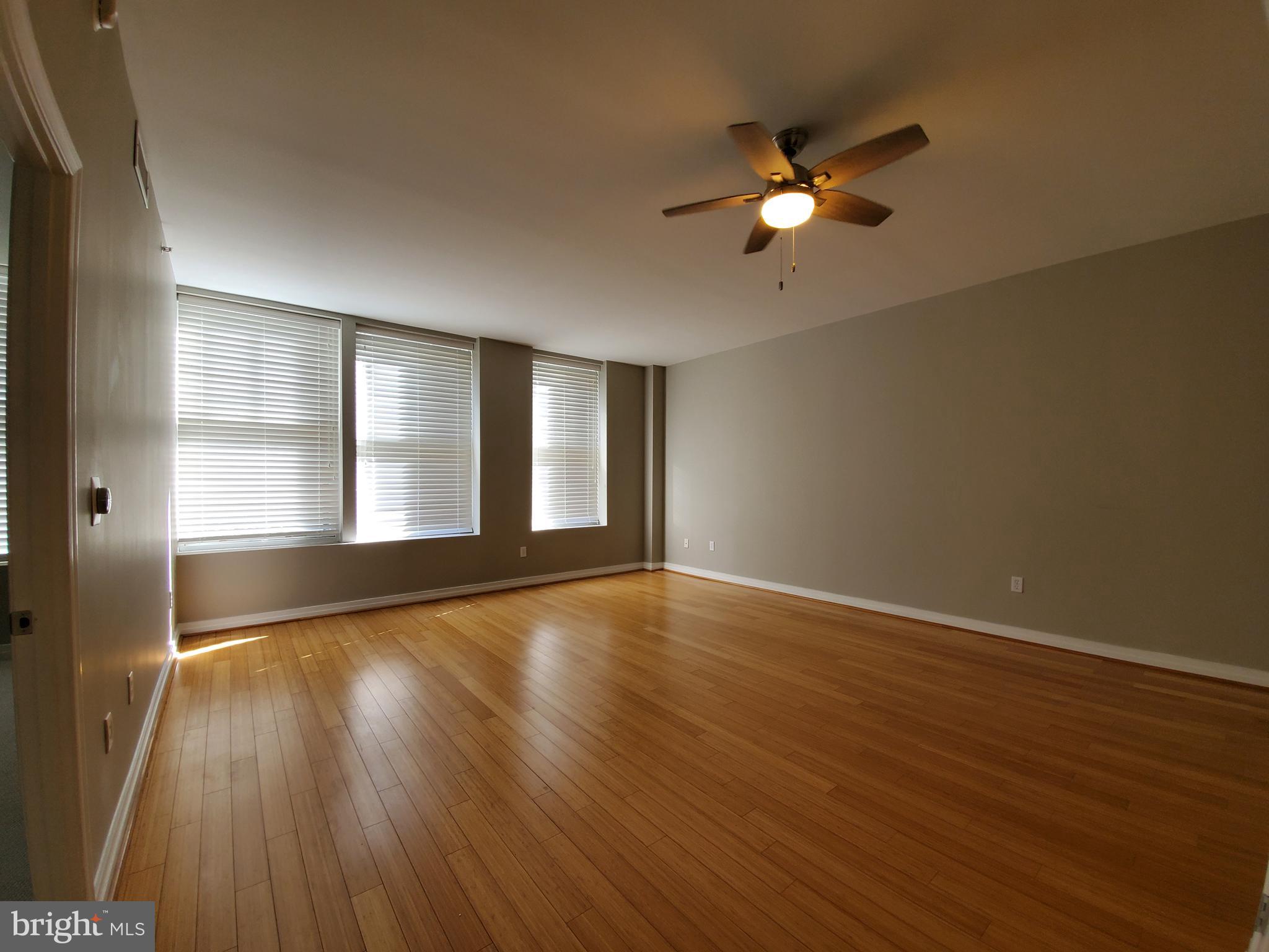 915 E ST NW #315