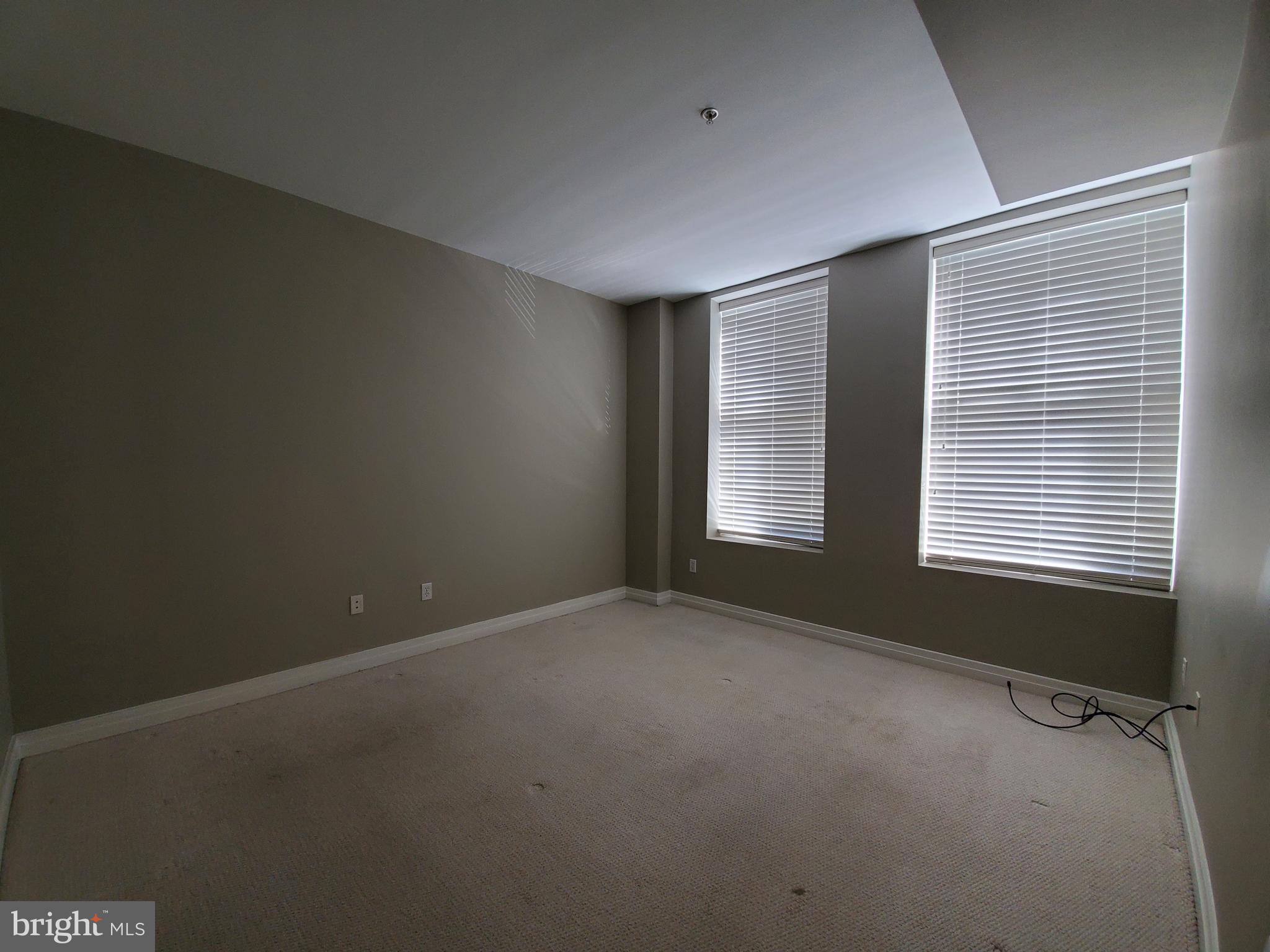 915 E ST NW #315