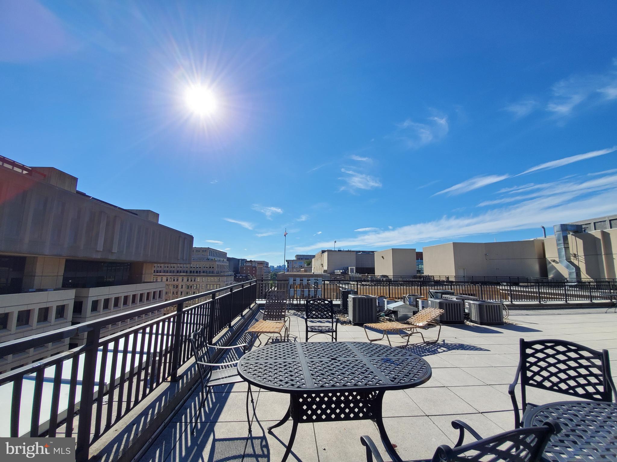915 E ST NW #315