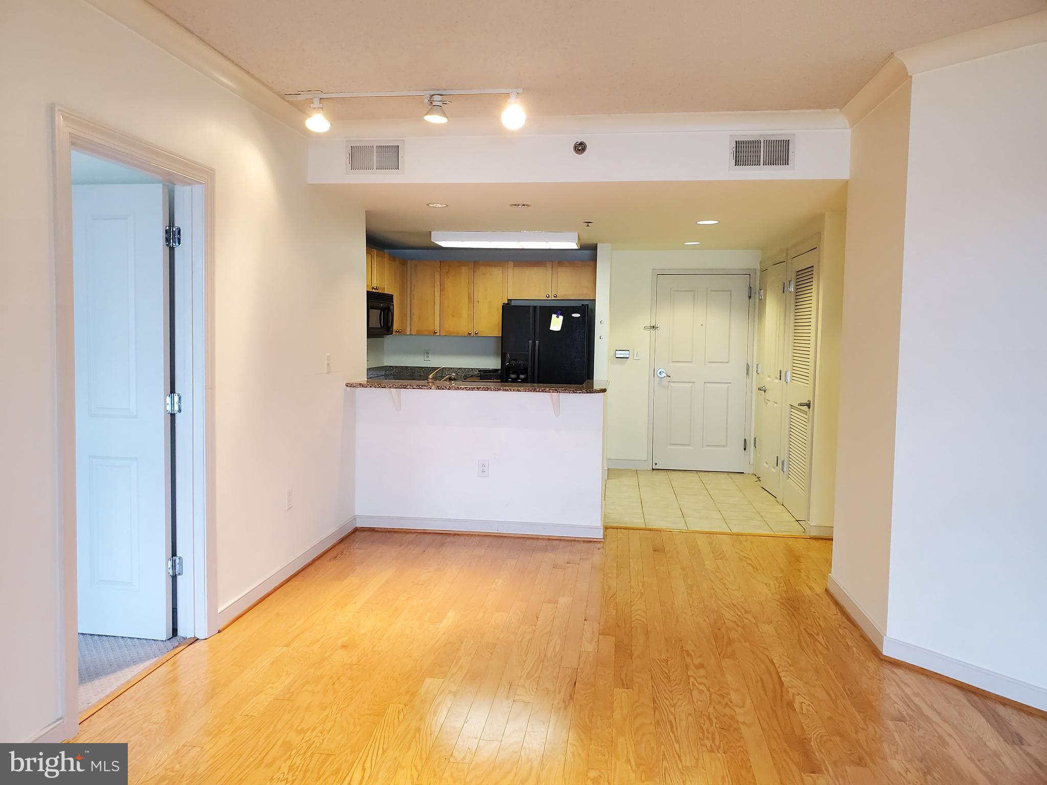 777 7TH ST NW #906