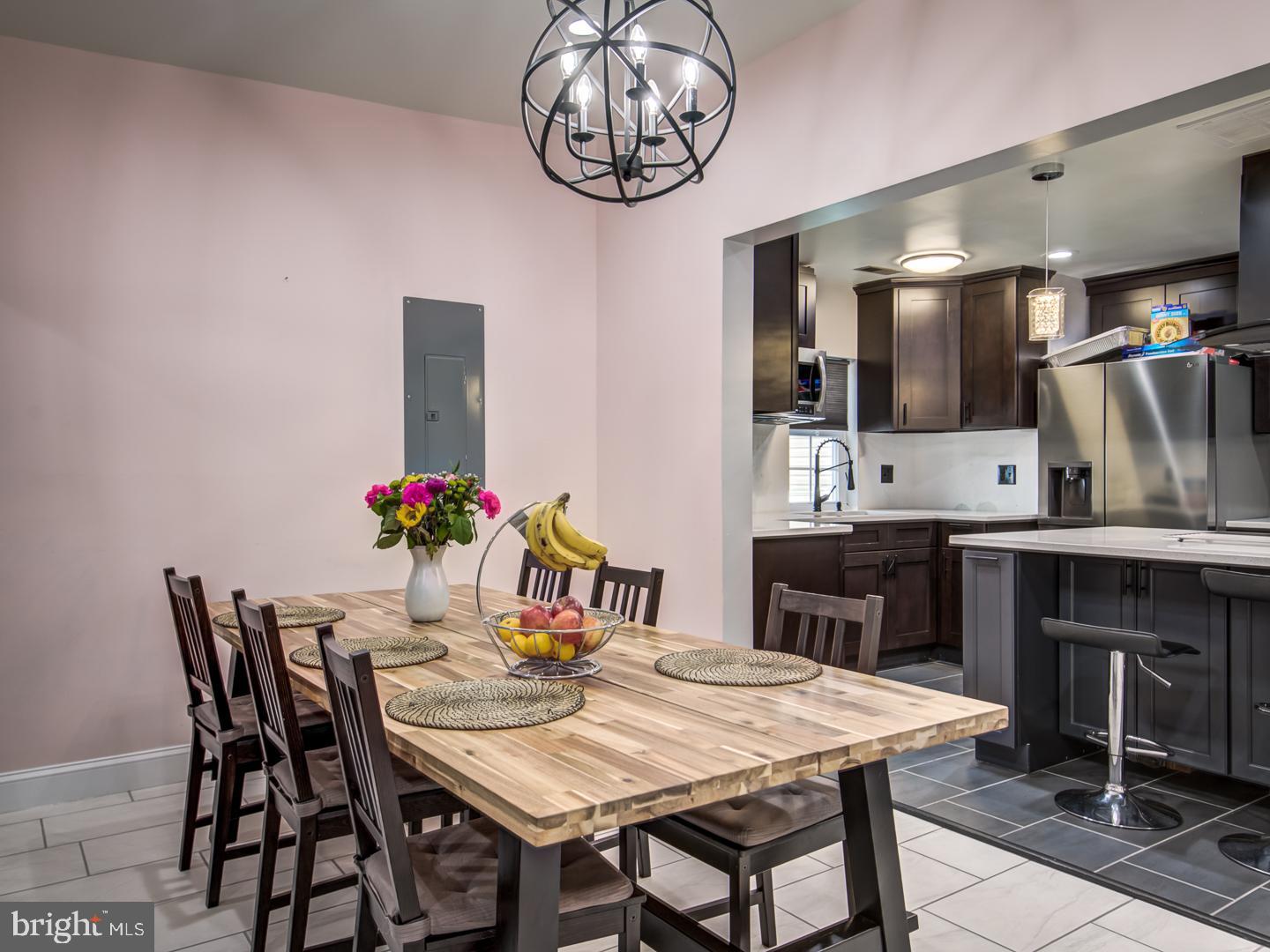 114 COMPASS ROAD