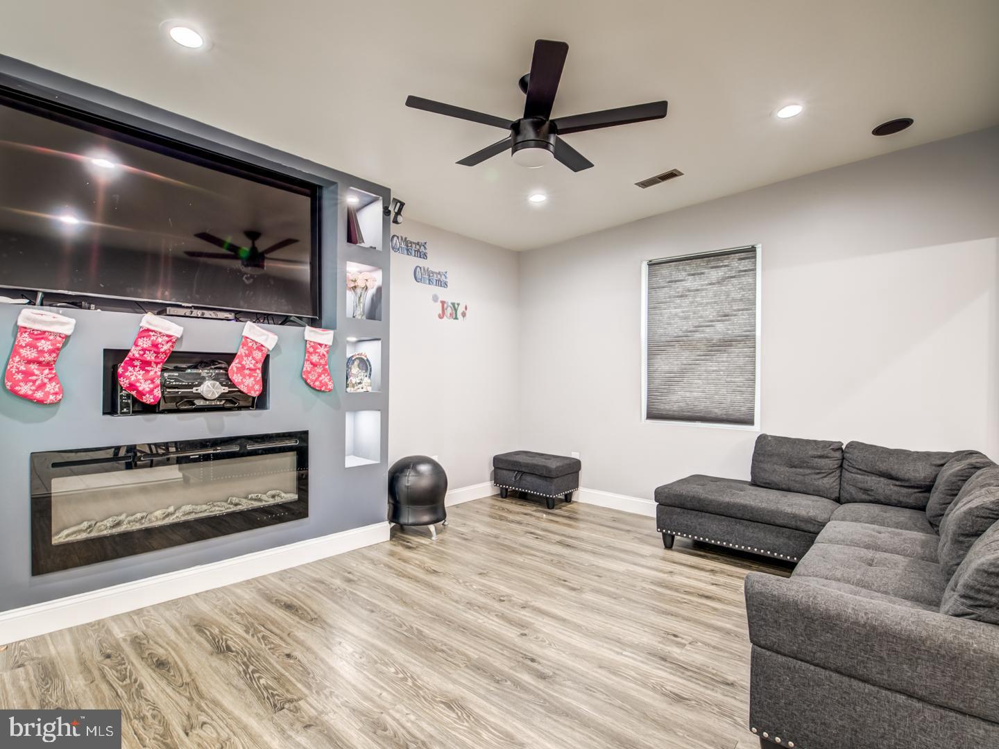 114 COMPASS ROAD