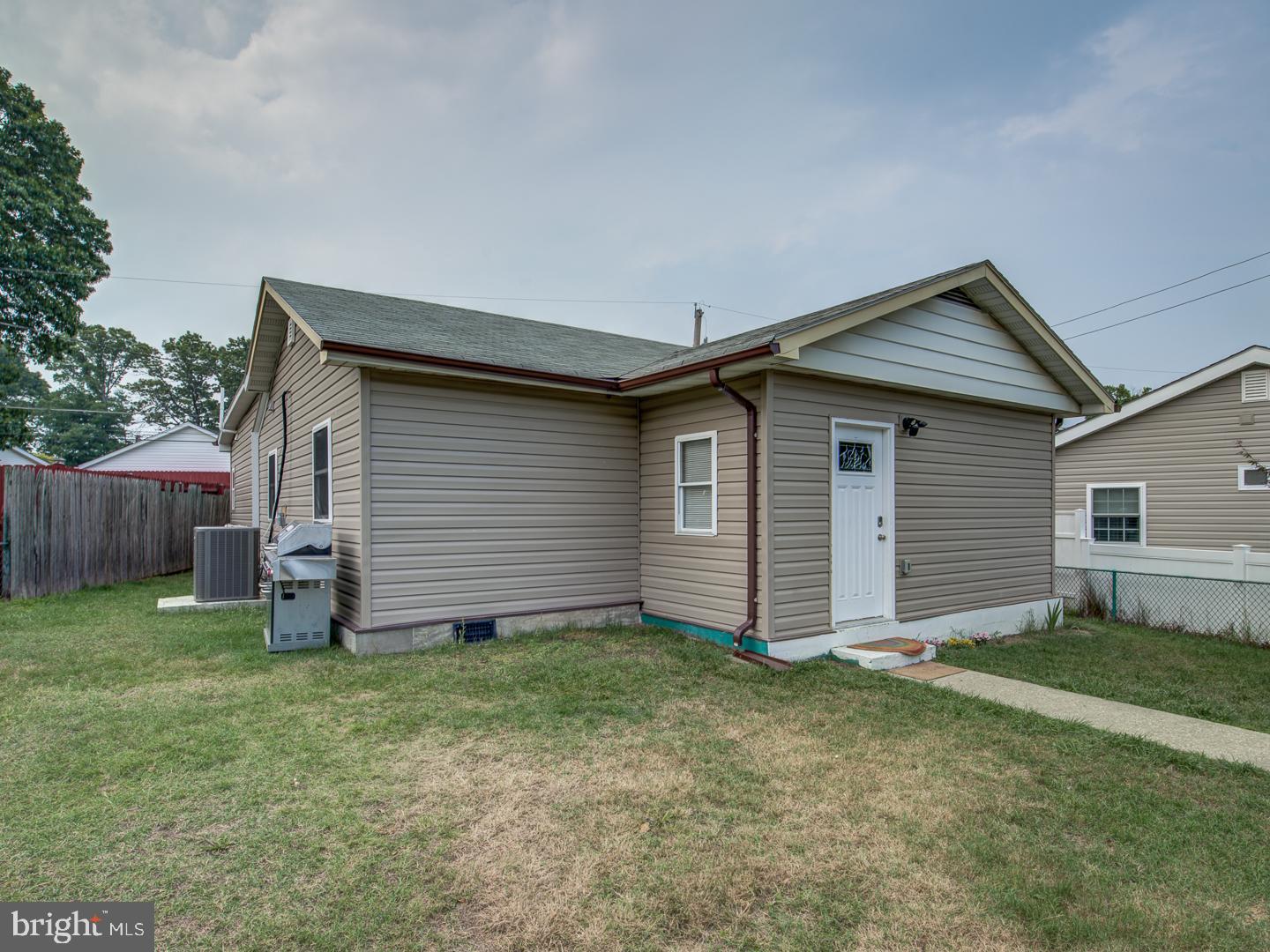 114 COMPASS ROAD