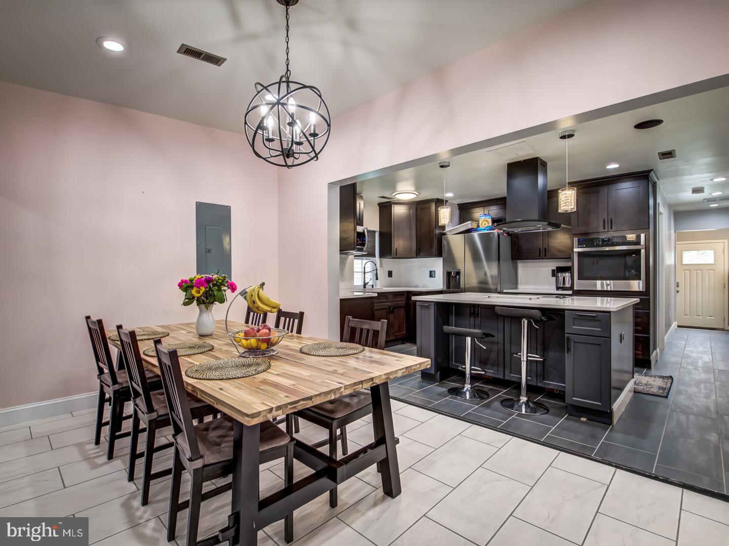 114 COMPASS ROAD