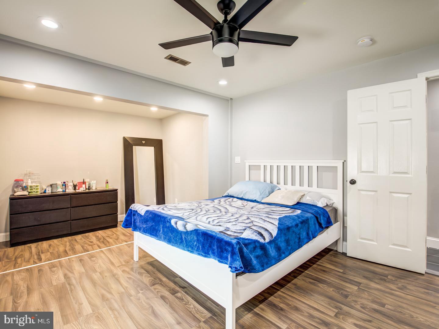 114 COMPASS ROAD
