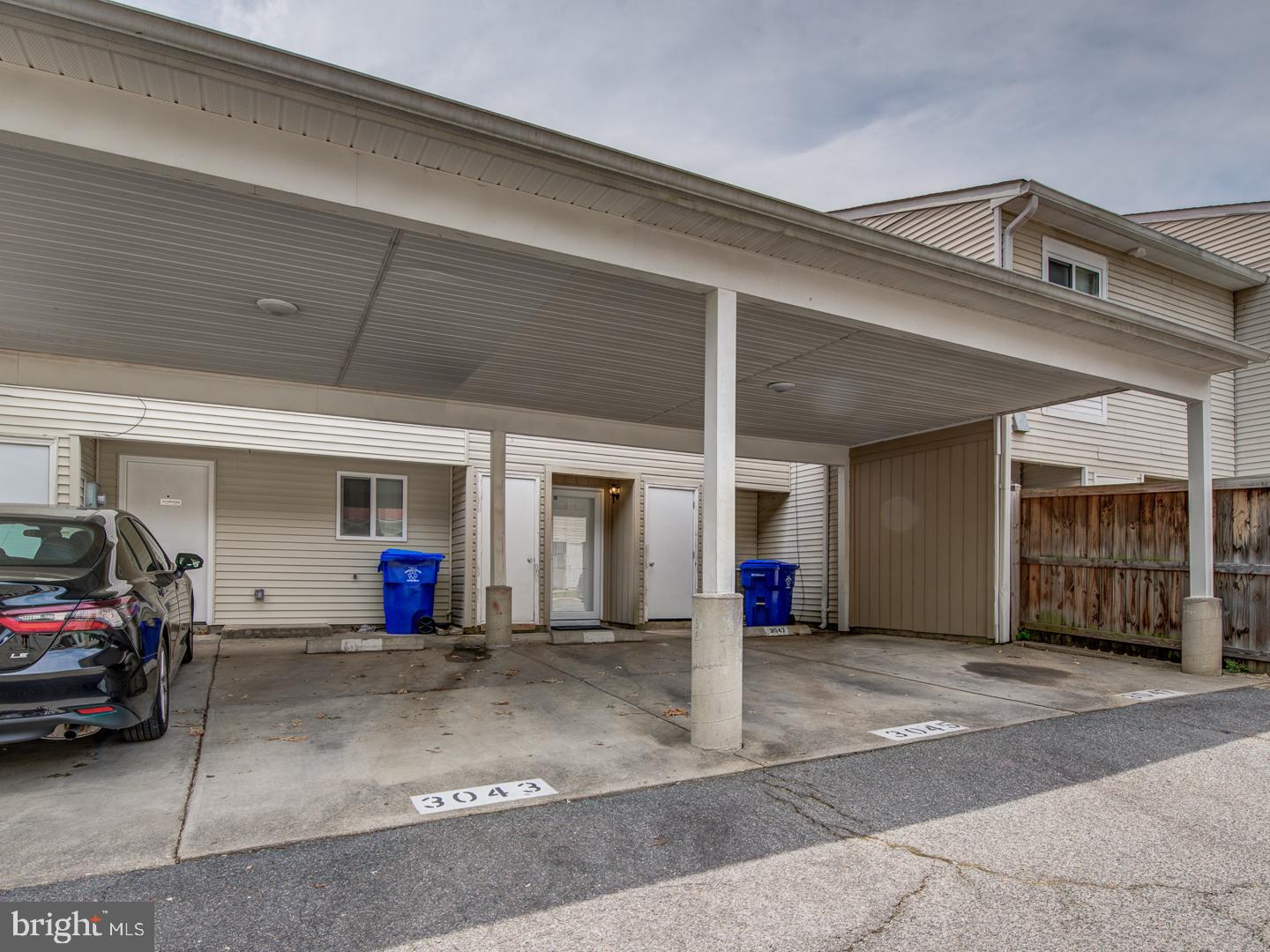 3043 Heathcote Rd