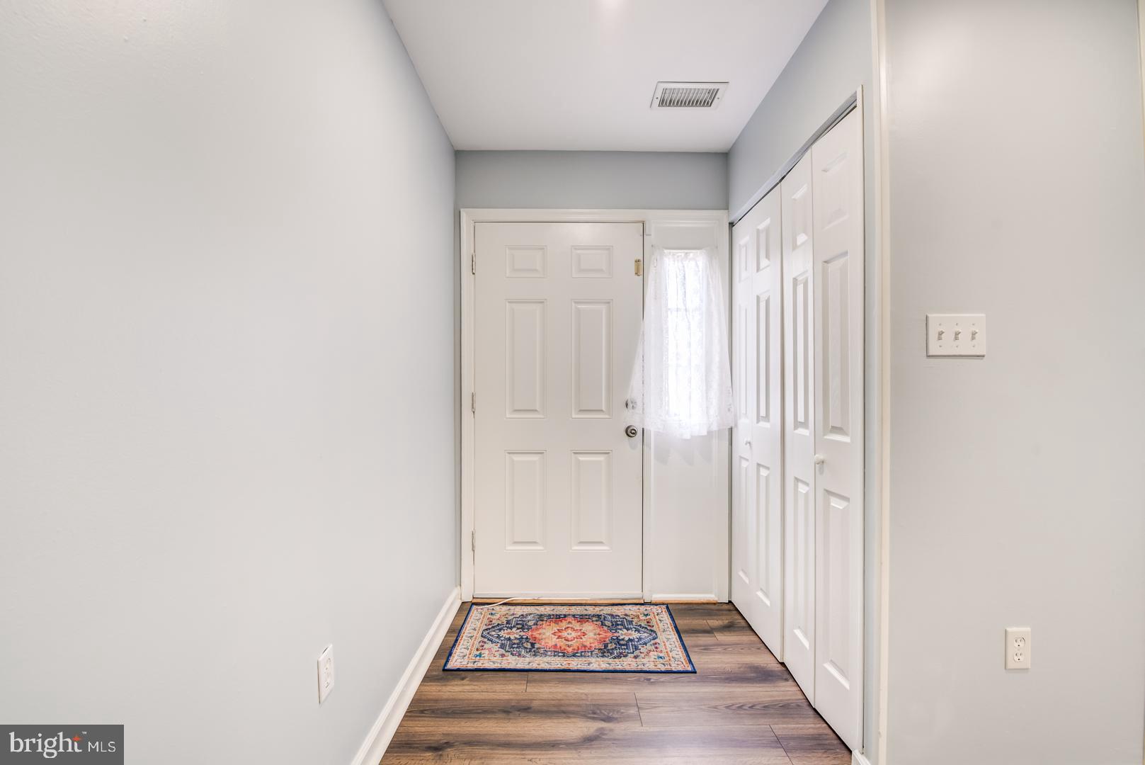 3043 Heathcote Rd