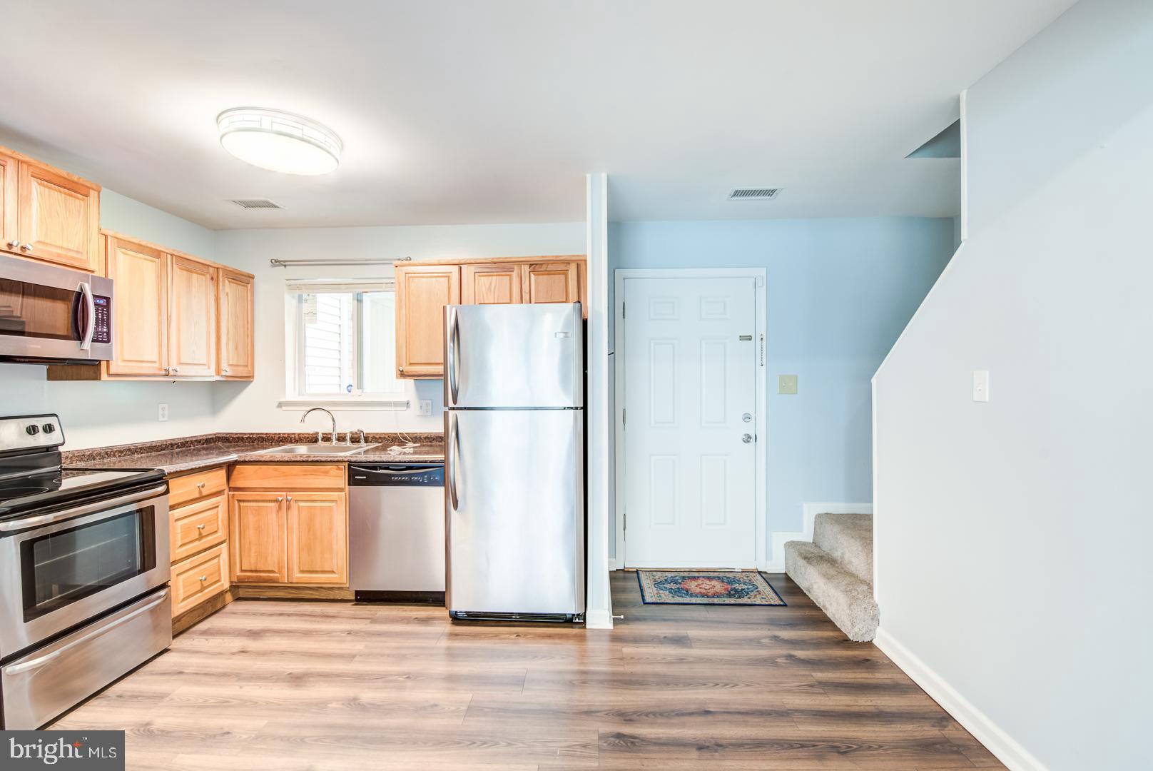 3043 Heathcote Rd