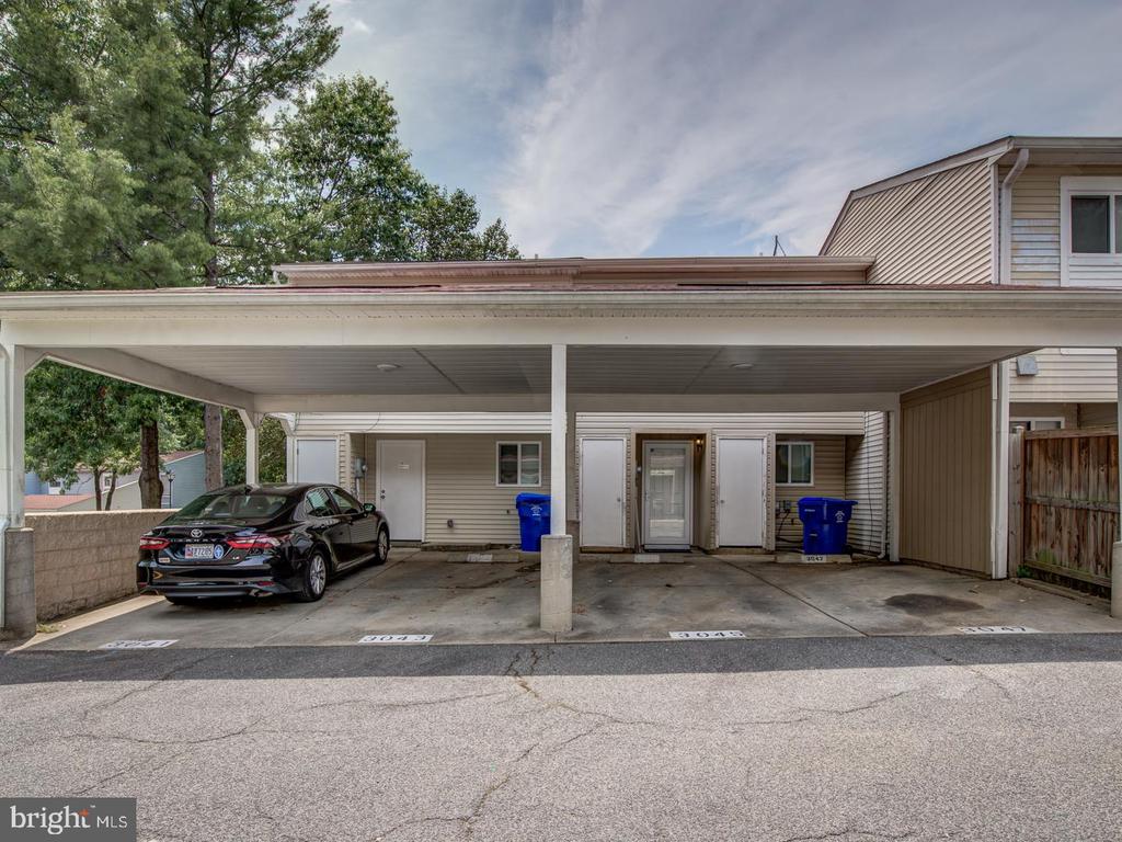3043 Heathcote Rd