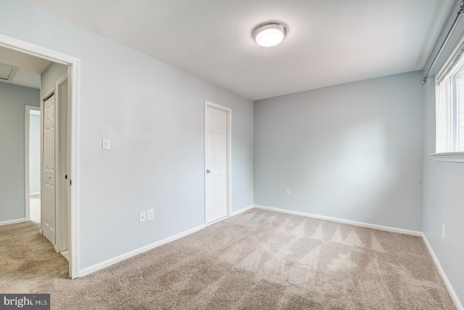 3043 Heathcote Rd