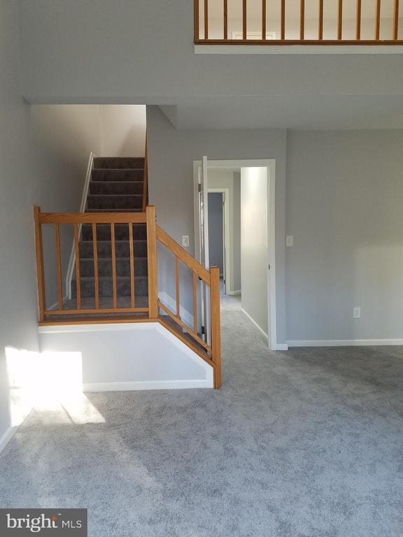 9663 HORSHAM DRIVE