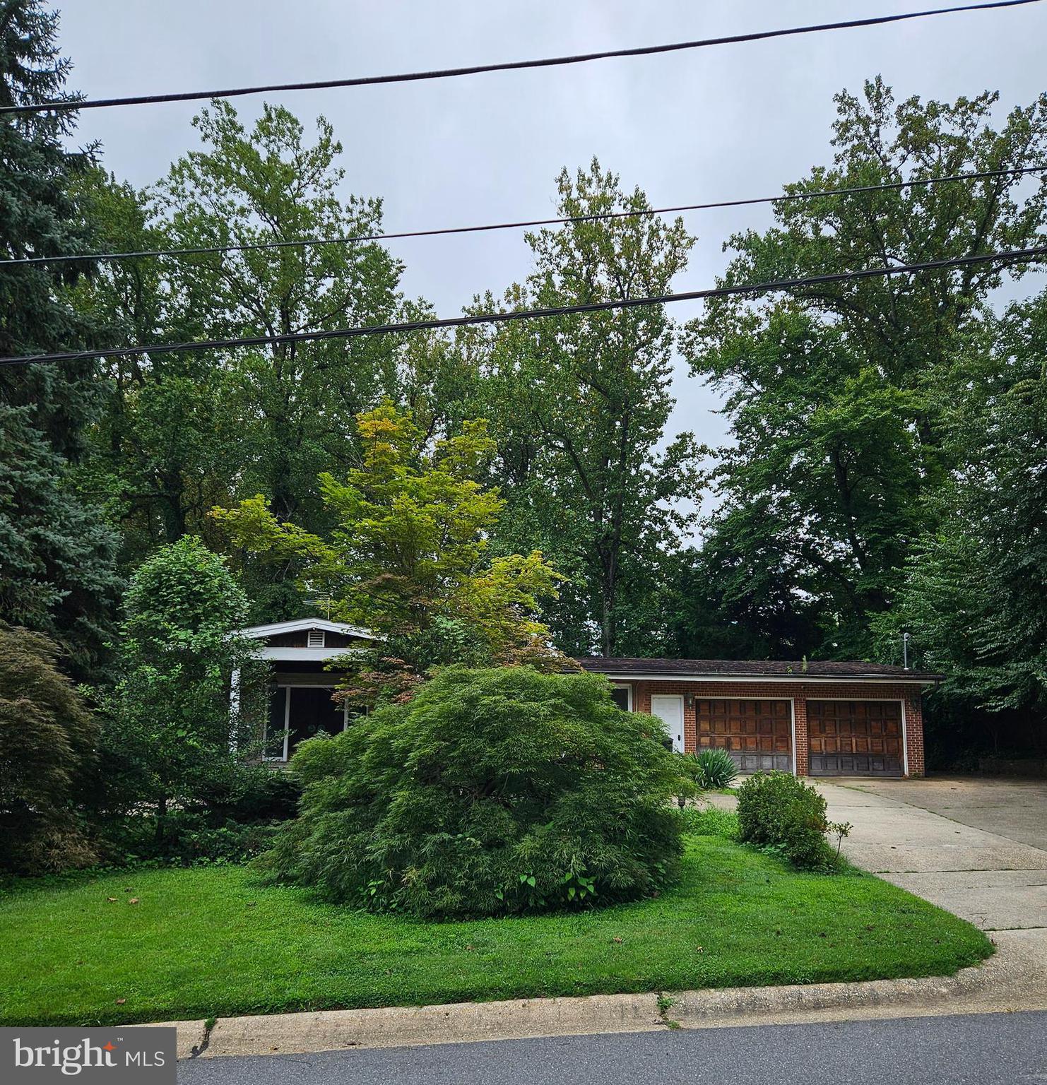 6204 LENOX ROAD