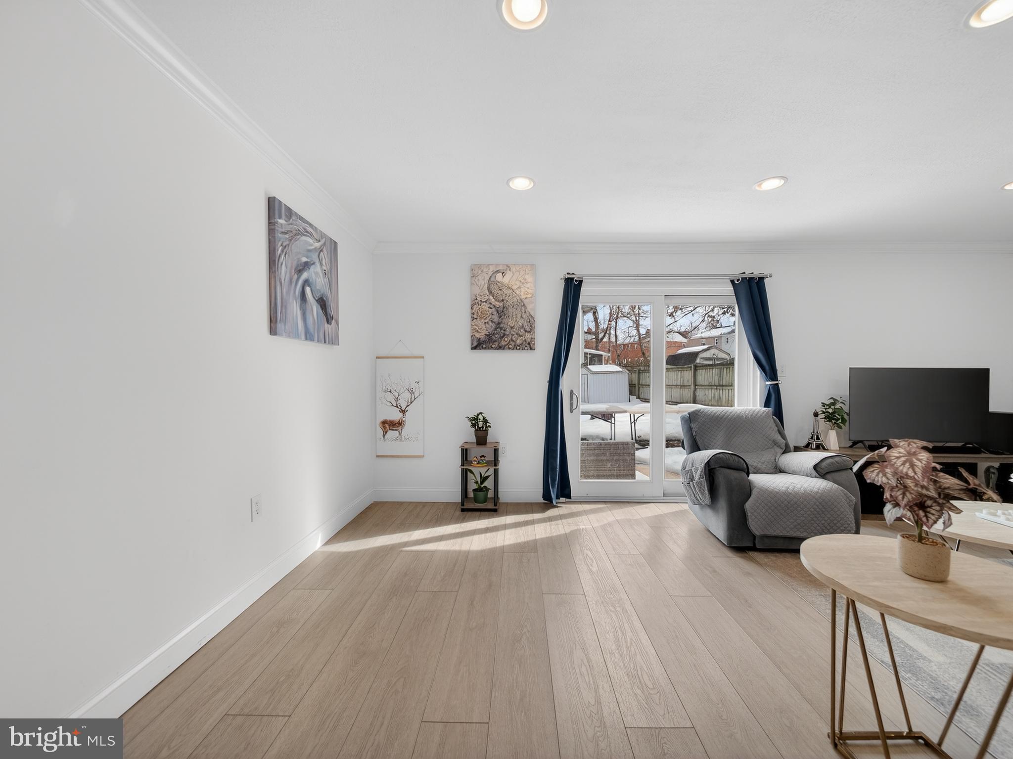 609 CEDARLEAF AVENUE