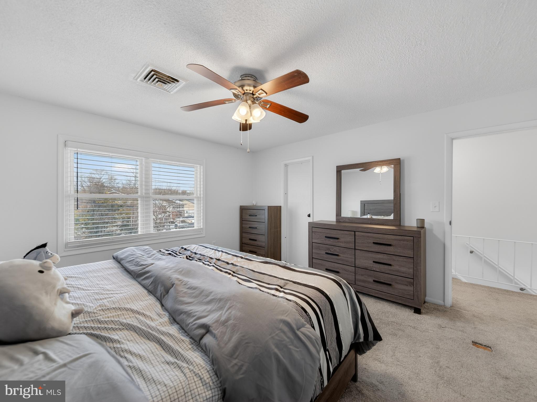 609 CEDARLEAF AVENUE