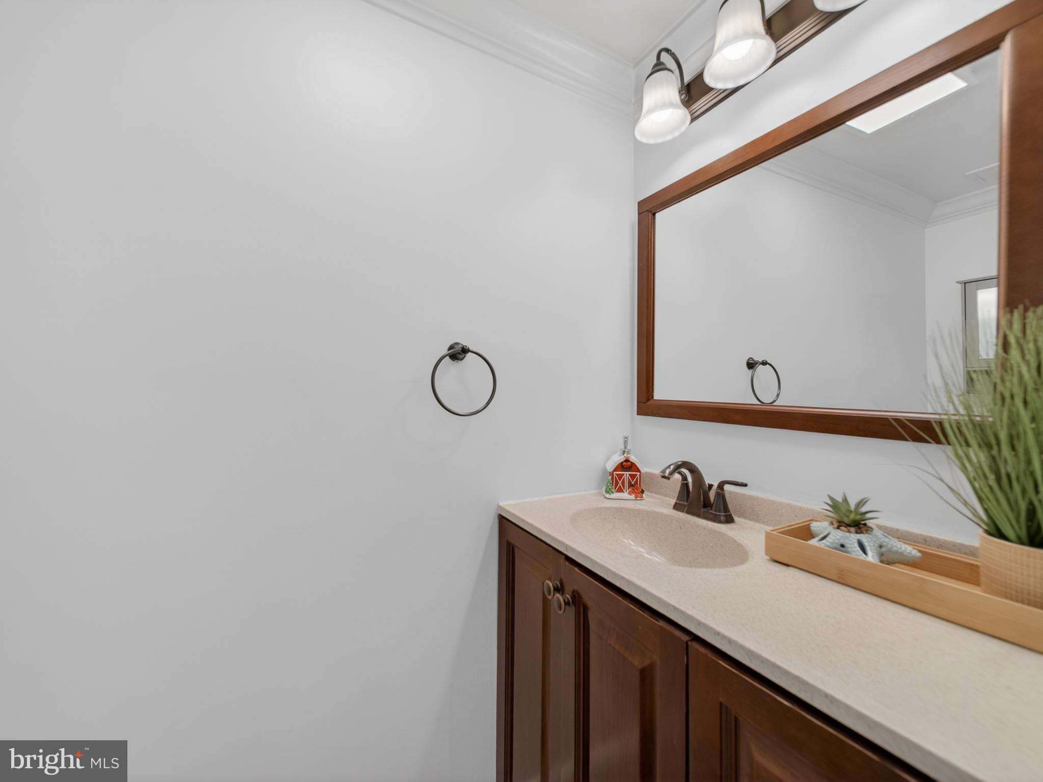 609 CEDARLEAF AVENUE