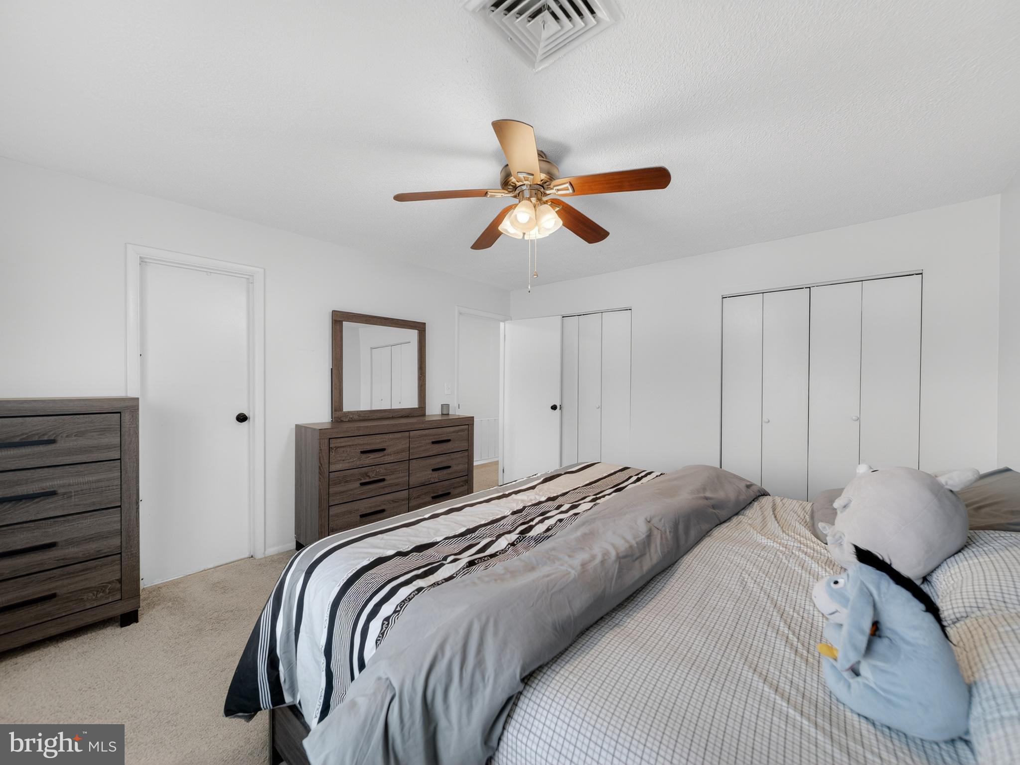 609 CEDARLEAF AVENUE