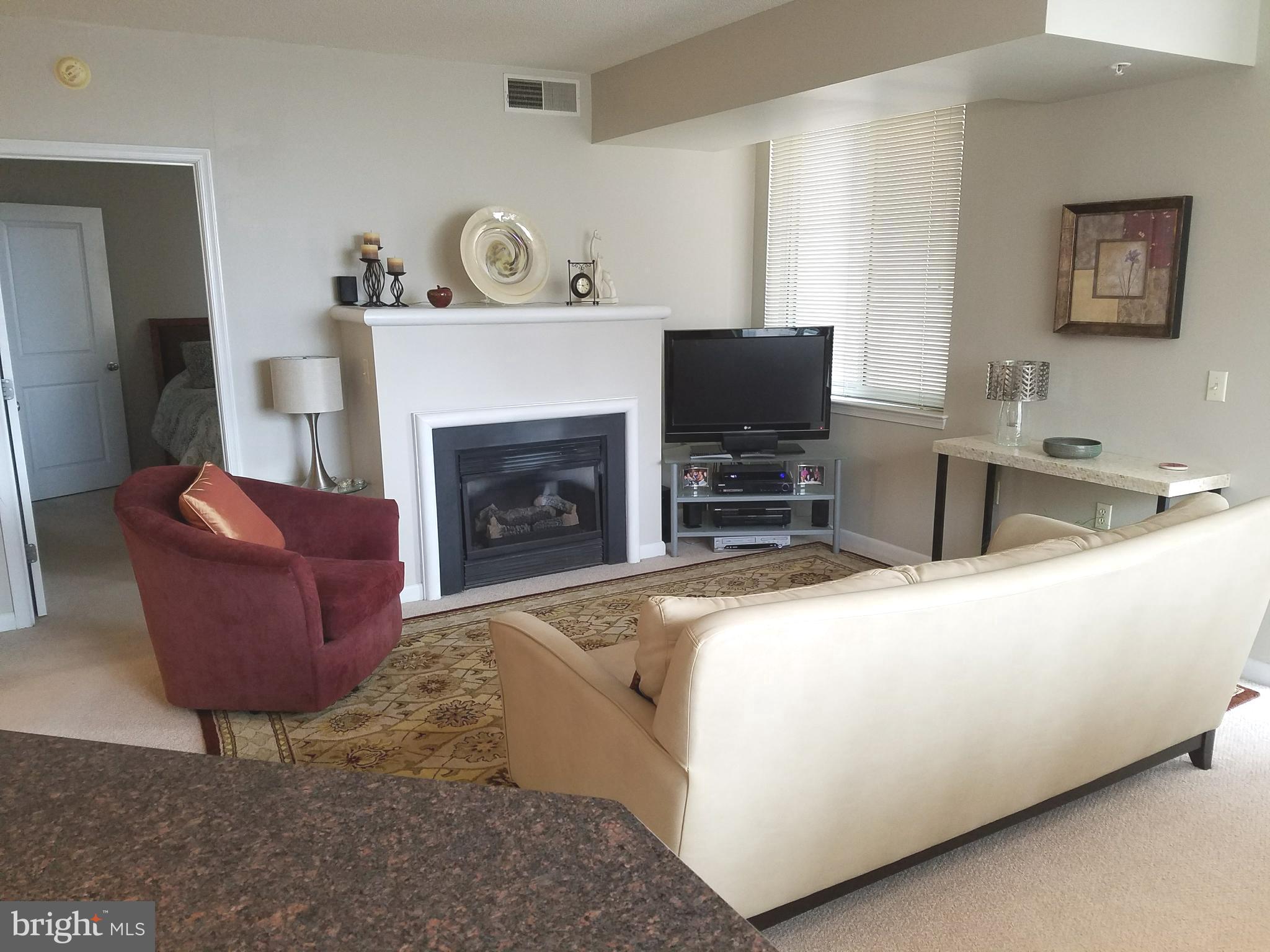 851 N GLEBE RD #1405