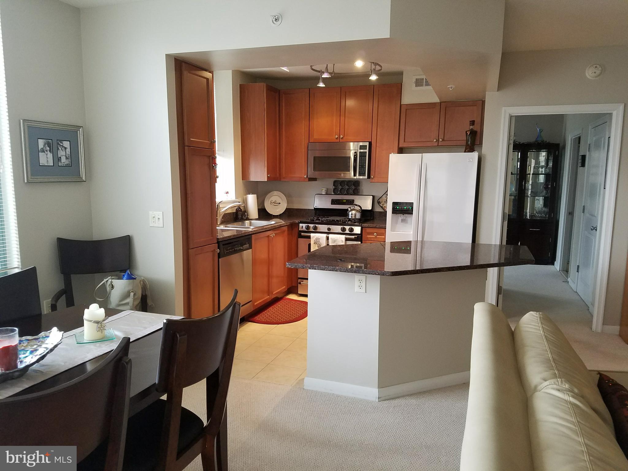 851 N GLEBE RD #1405