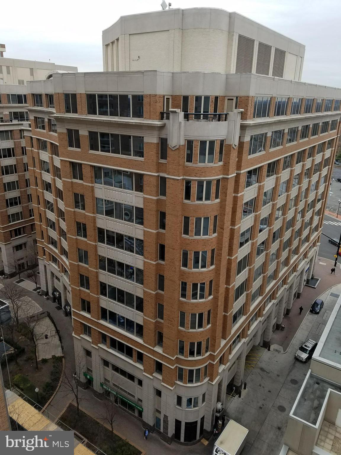 851 N GLEBE RD #1405