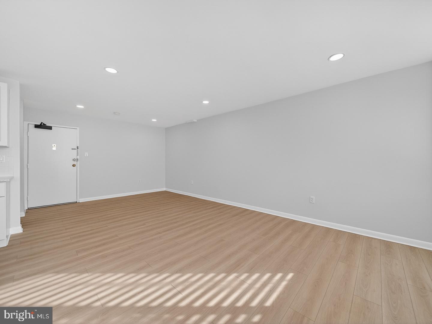 4390 LORCOM LANE 410