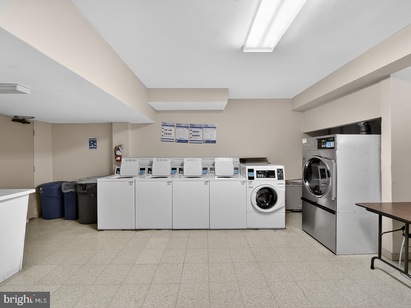 4390 LORCOM LANE 410