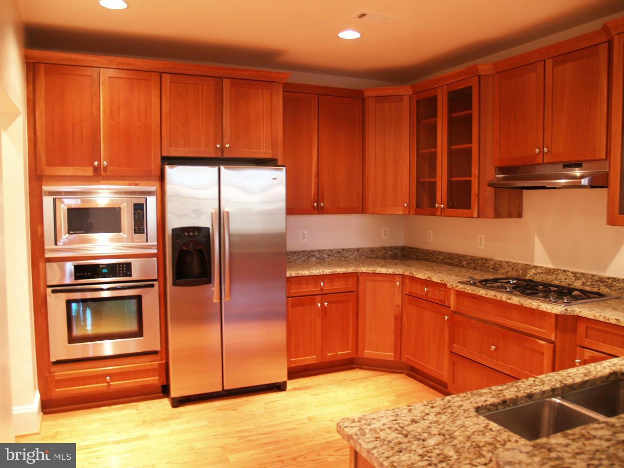 600 SECOND STREET Unit: 303