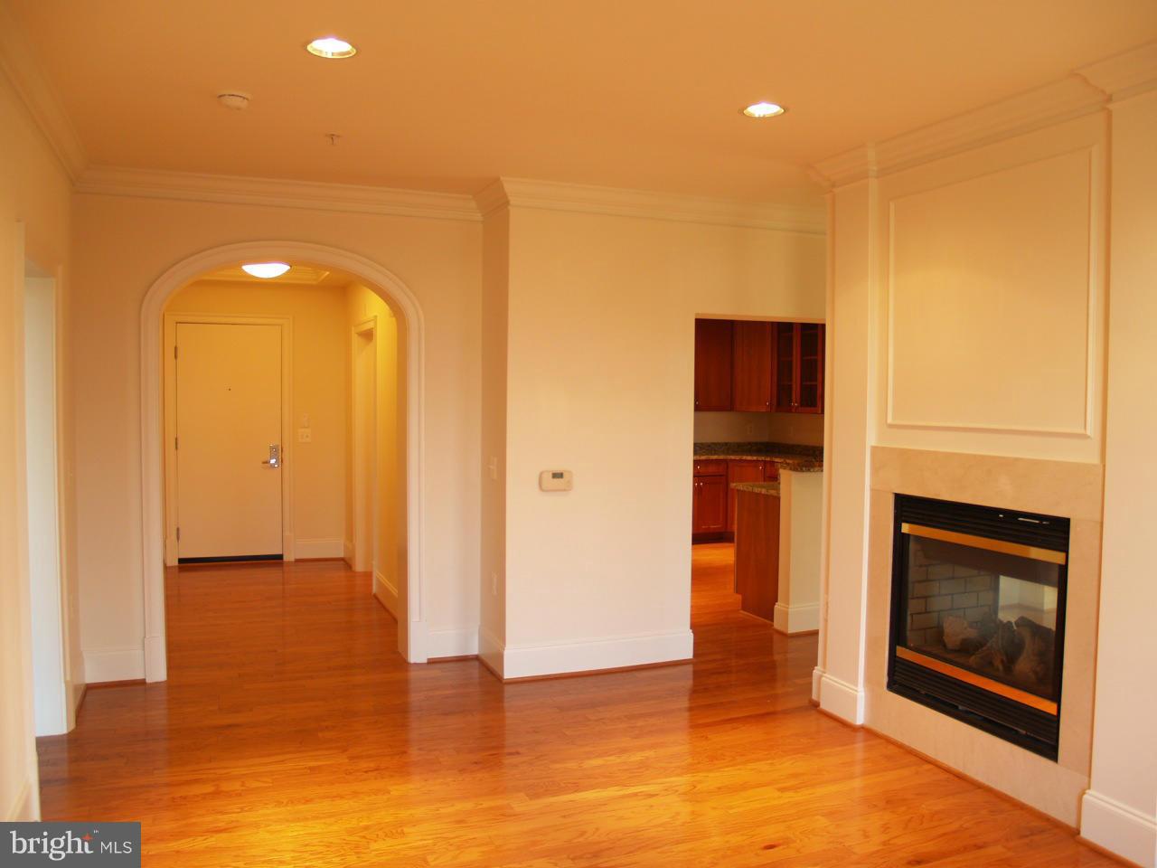 600 SECOND STREET Unit: 303