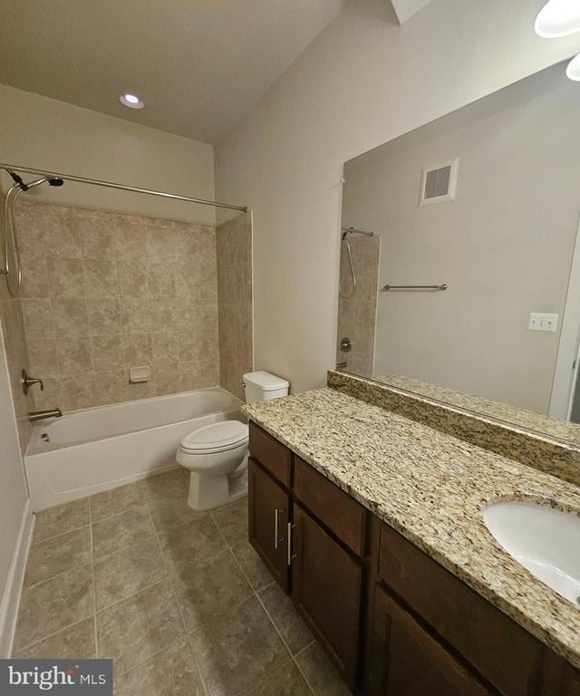620 E HOWELL AVENUE 101