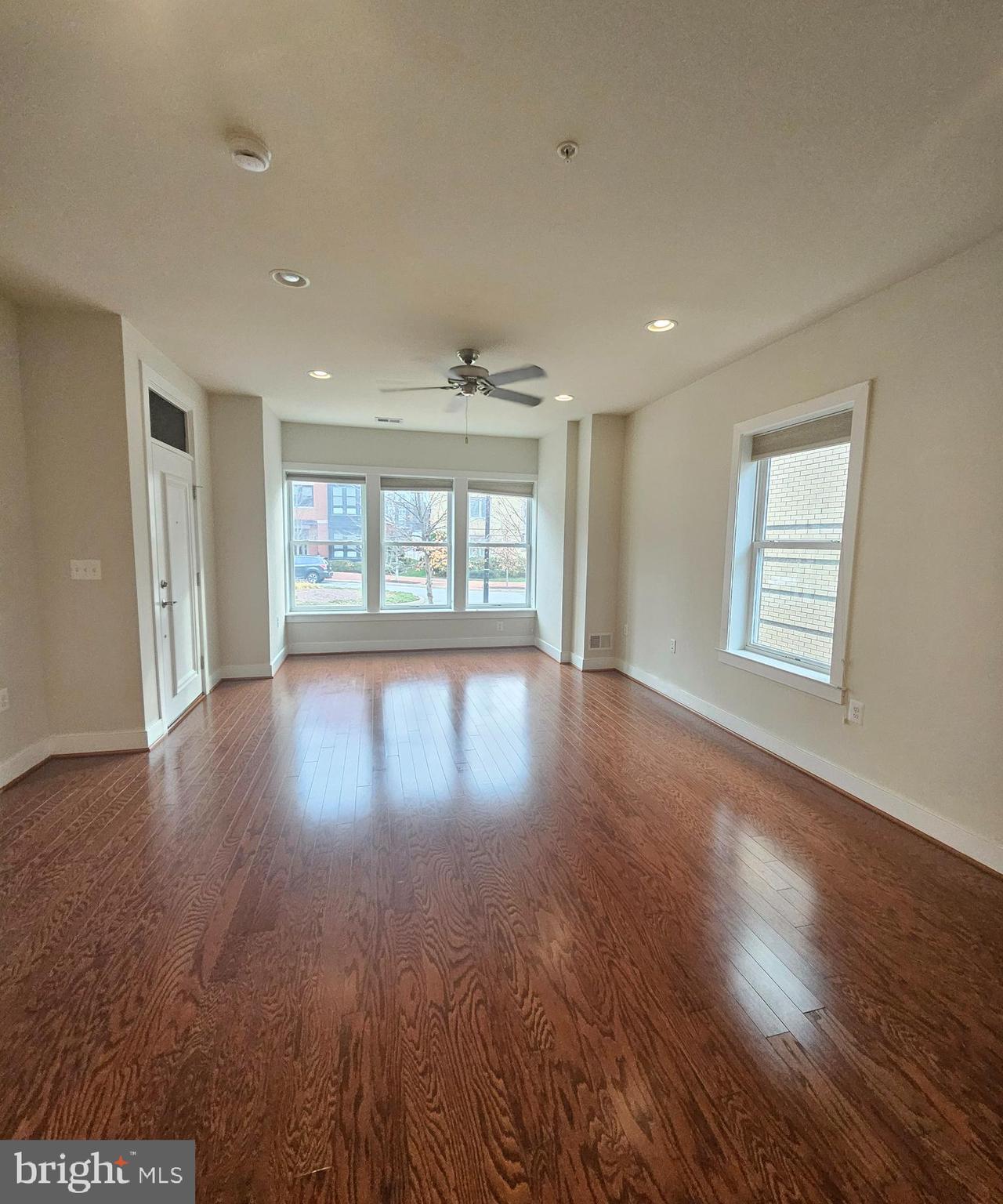 620 E HOWELL AVENUE 101