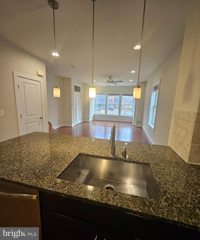 620 E HOWELL AVENUE 101
