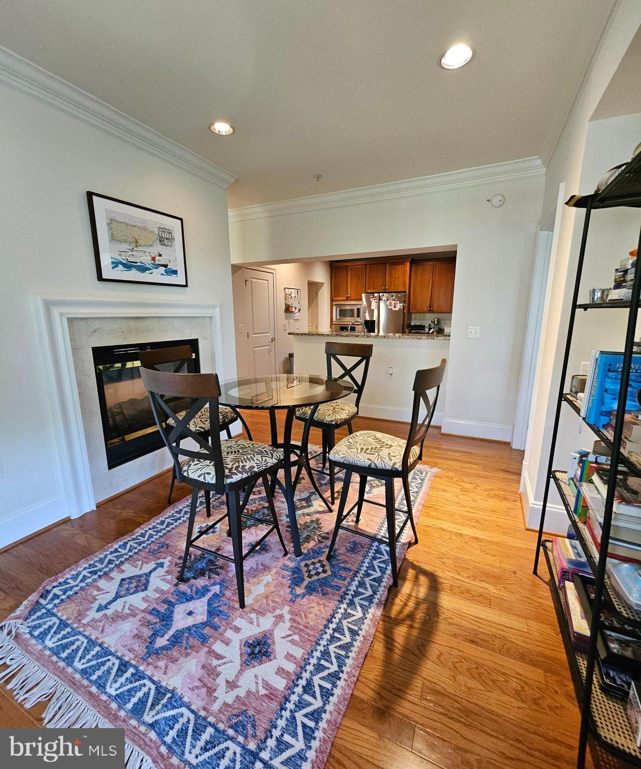 600 SECOND STREET 303