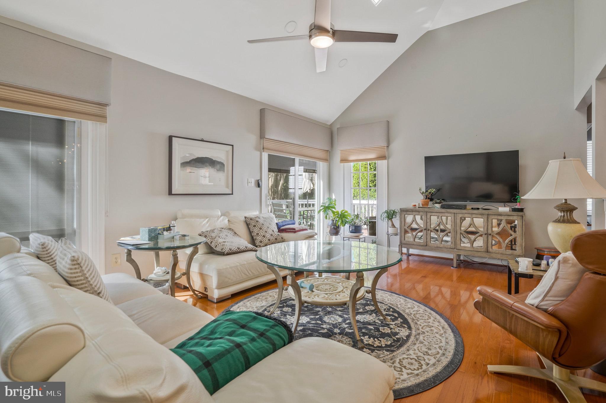 4568 Shetland Green Rd