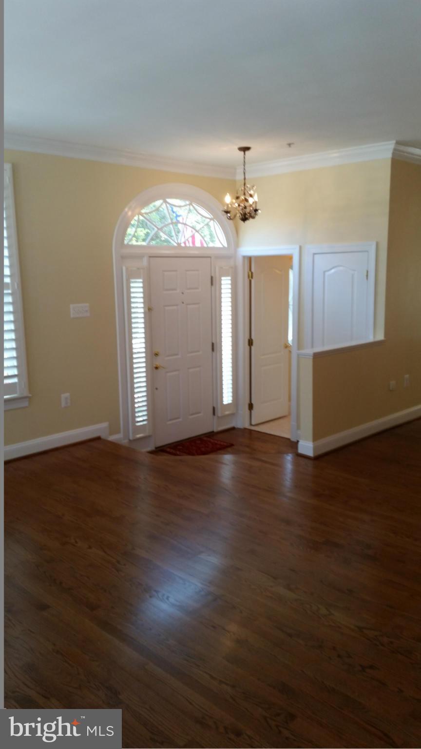 1632 Colonial Hills Dr