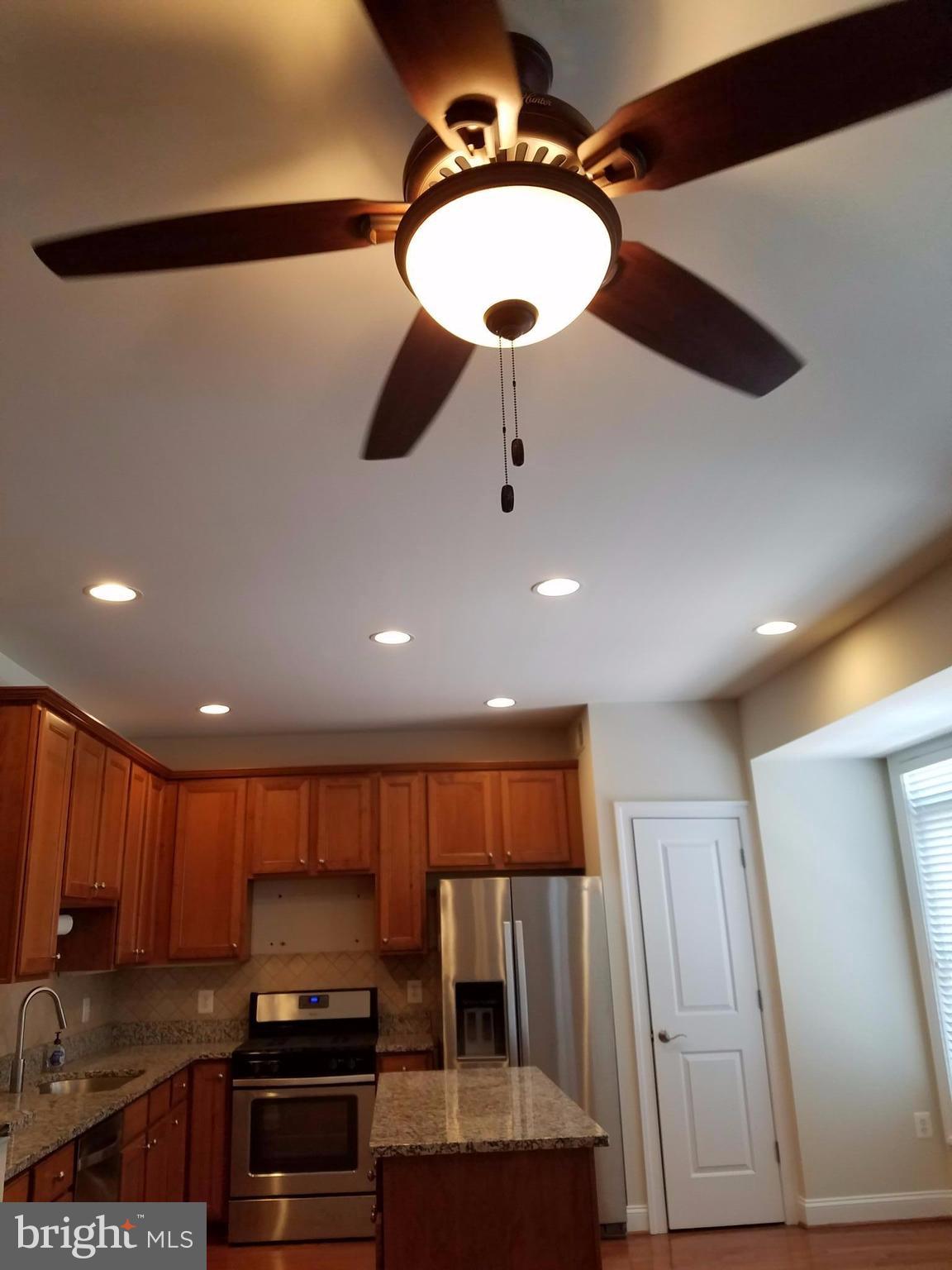 5985 MEADOW BROOK DR