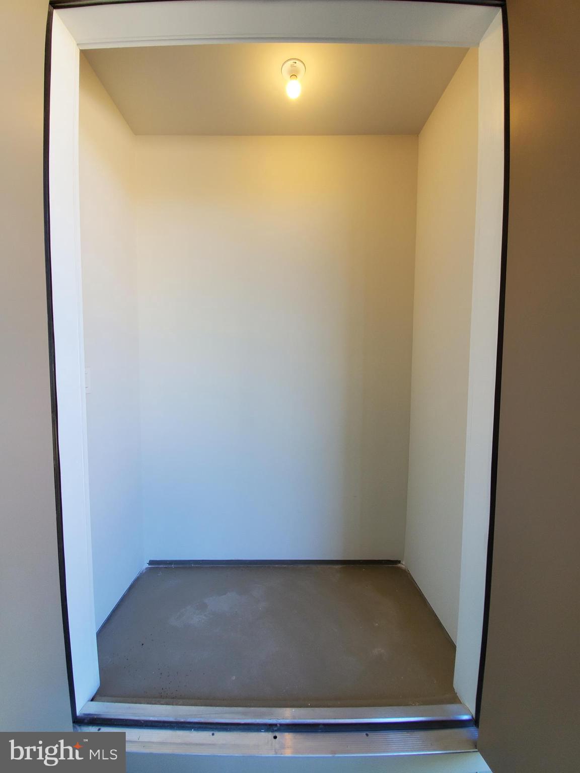 1738 MCKENNA POINT DR. MCKENNA POINT DR