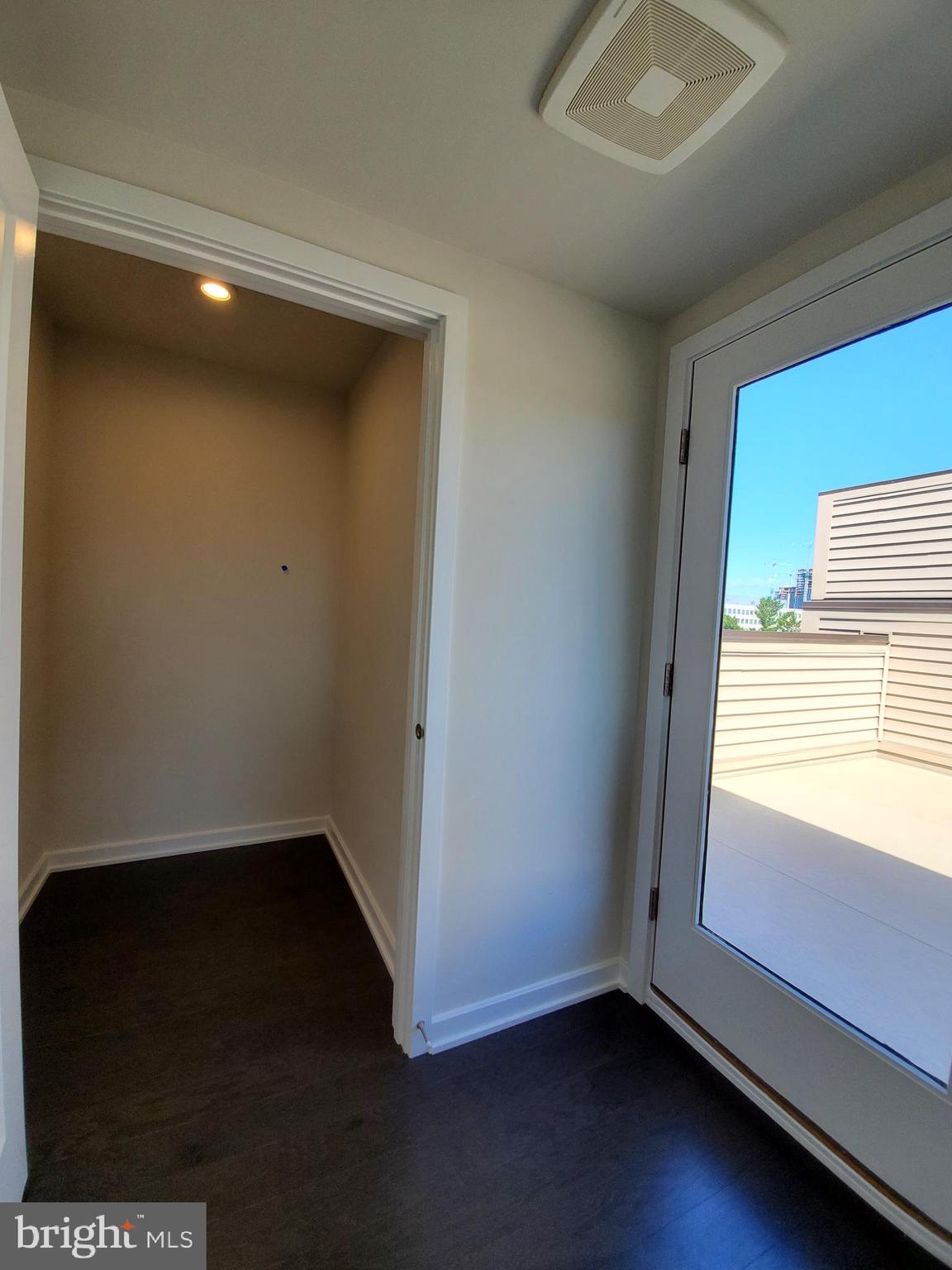 1738 MCKENNA POINT DR. MCKENNA POINT DR