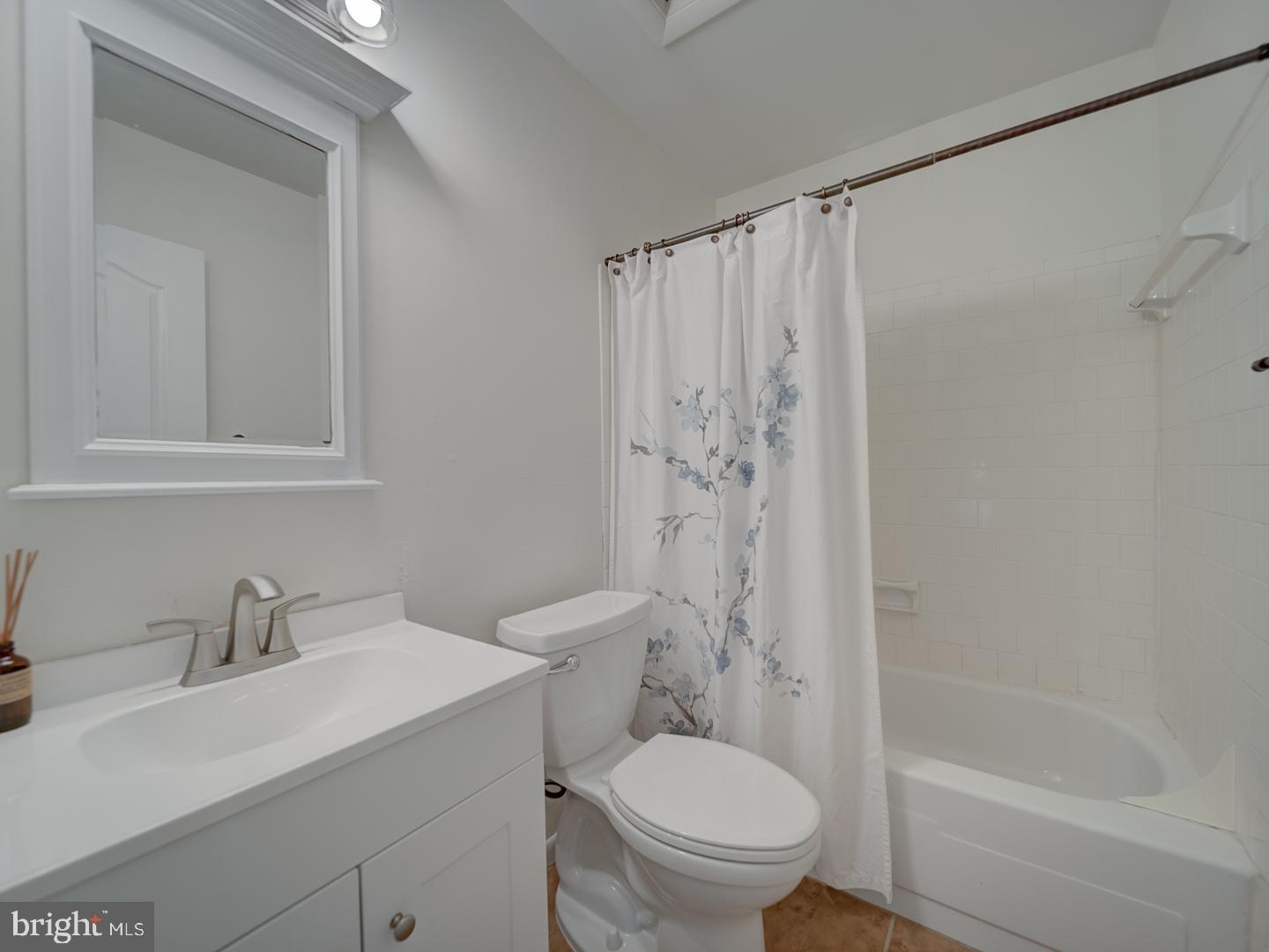 6207 Gemini Ct