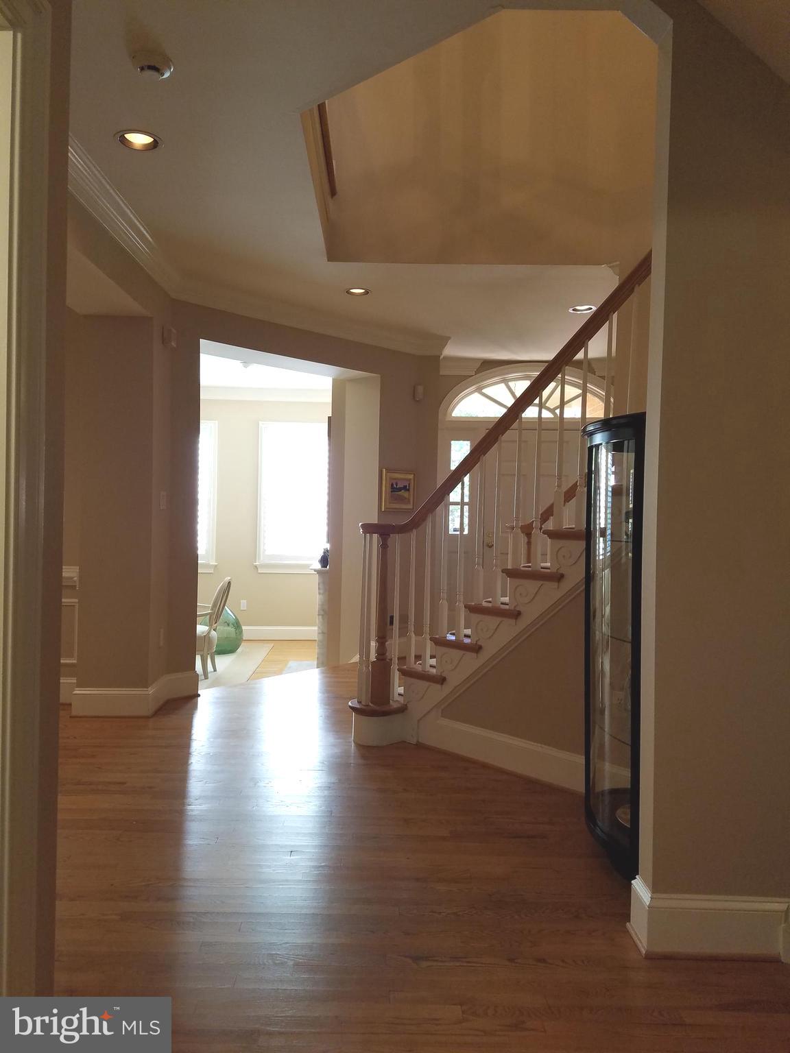 2003 MAYFAIR MCLEAN COURT