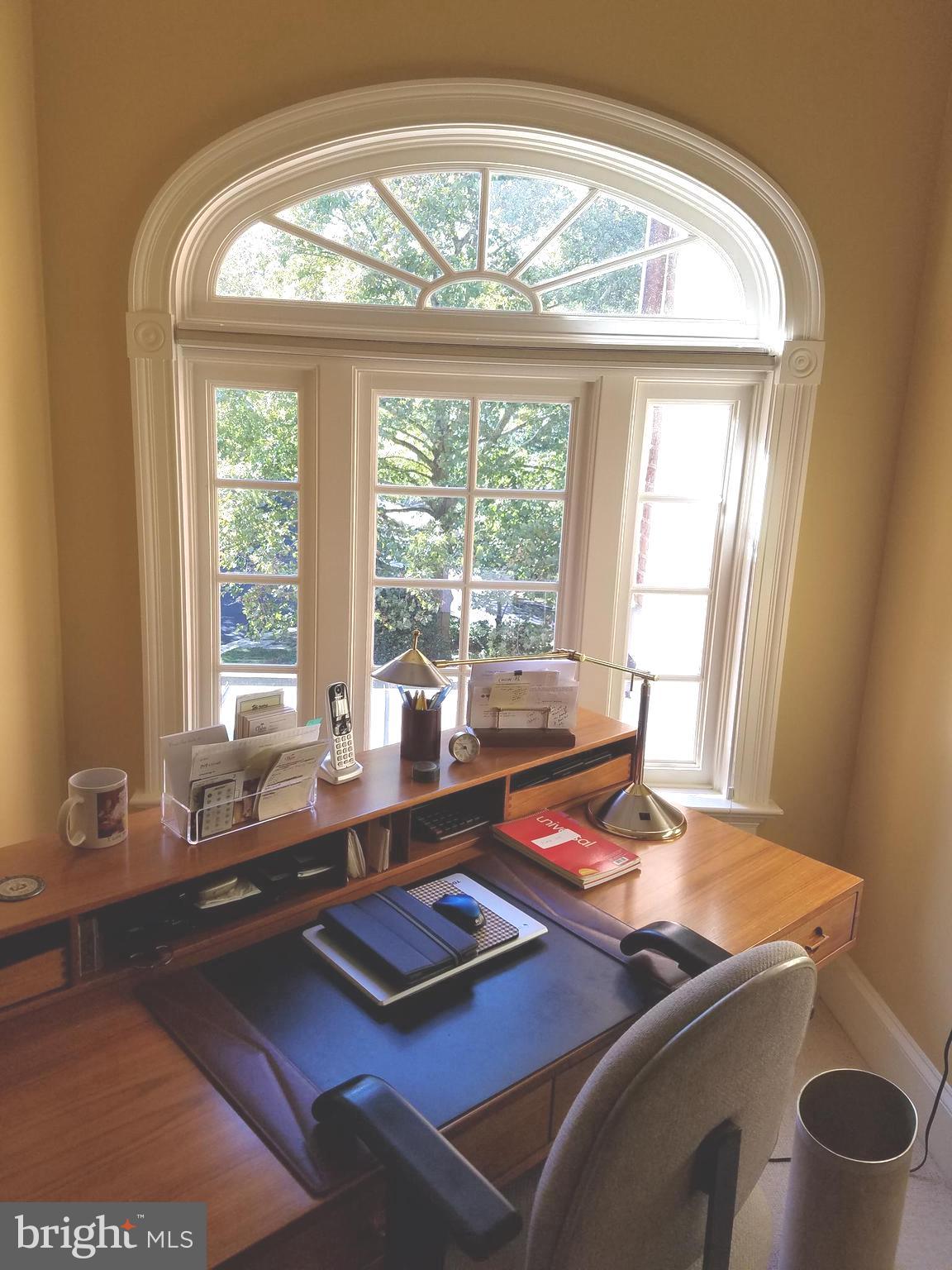 2003 MAYFAIR MCLEAN COURT