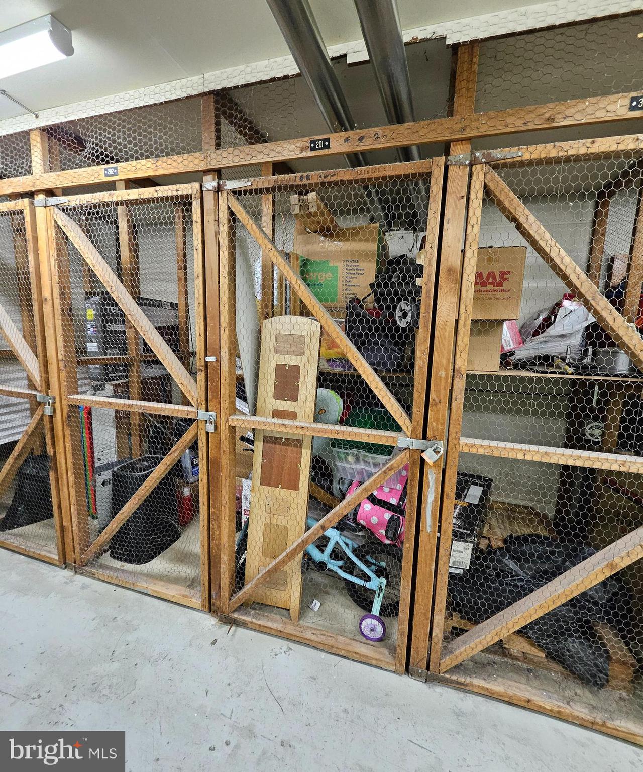 4100 DANIELS AVENUE 201