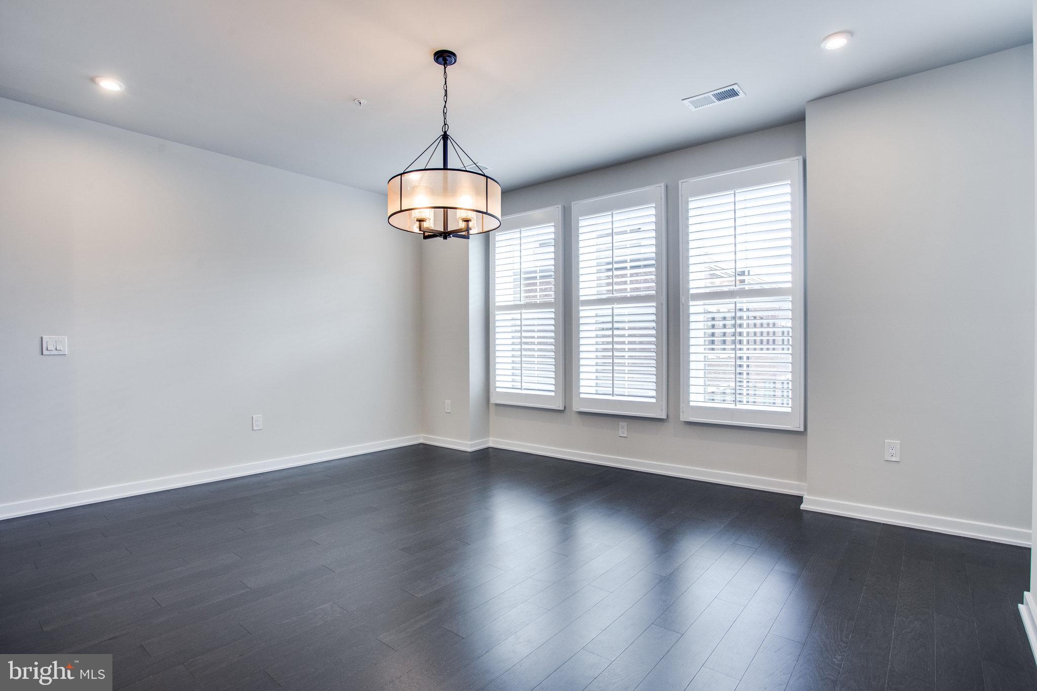 7510 SAWYER FARM WAY