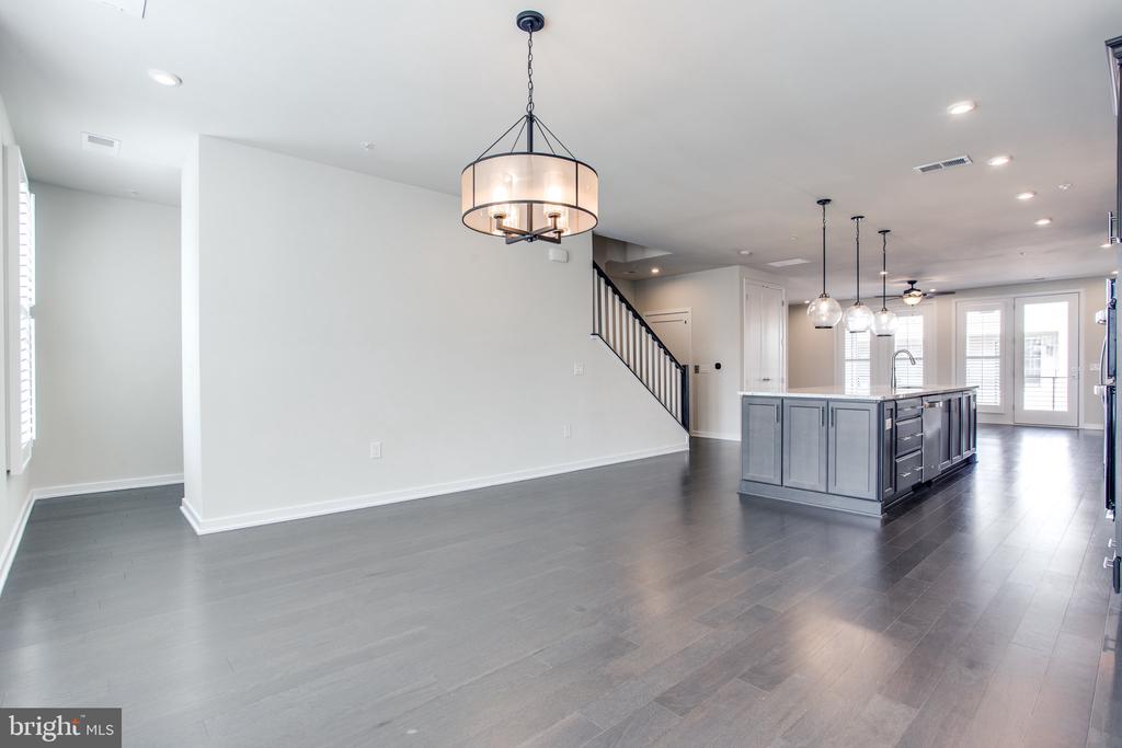 7510 SAWYER FARM WAY