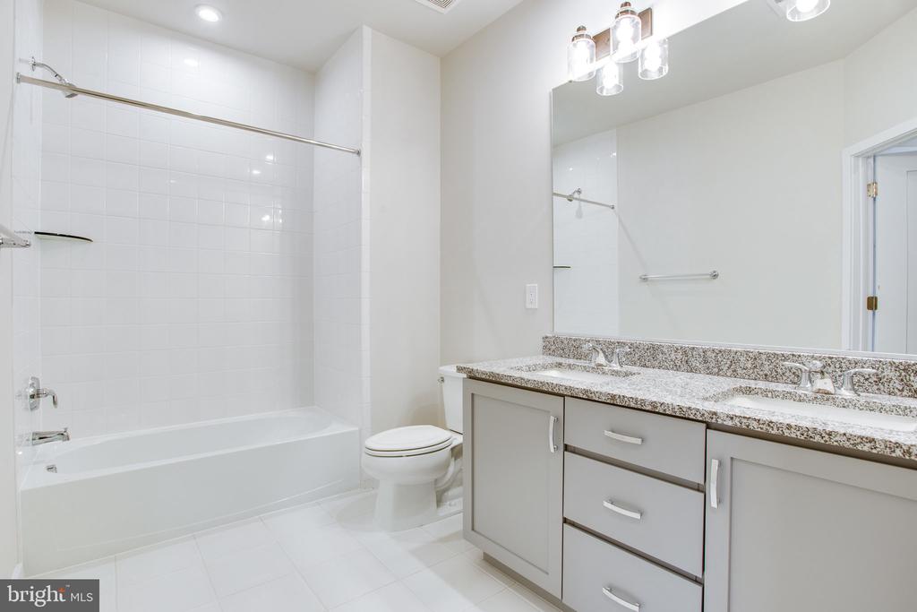 7510 SAWYER FARM WAY