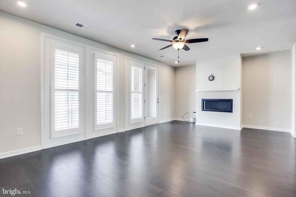 7510 SAWYER FARM WAY