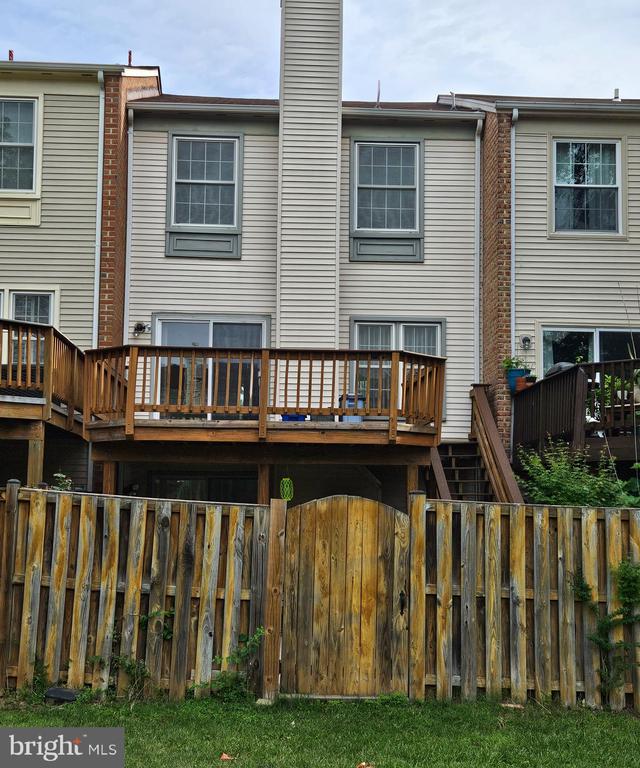 6519 KEMPER LAKES COURT
